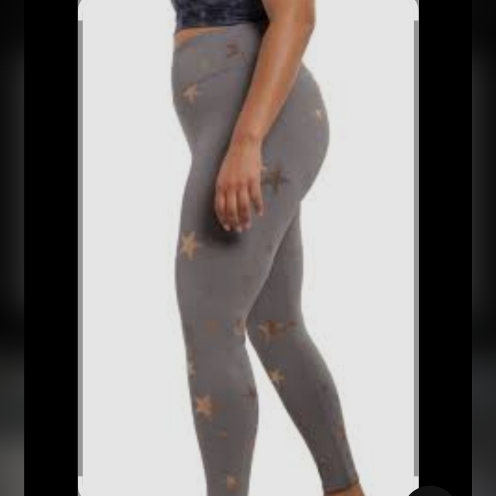 Mono B Light Gray Star Leggings